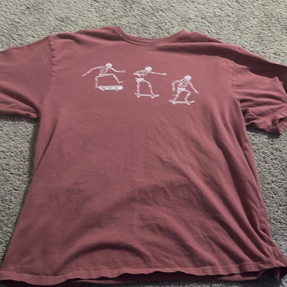 Maroon skeleton T-shirt from mighty fine